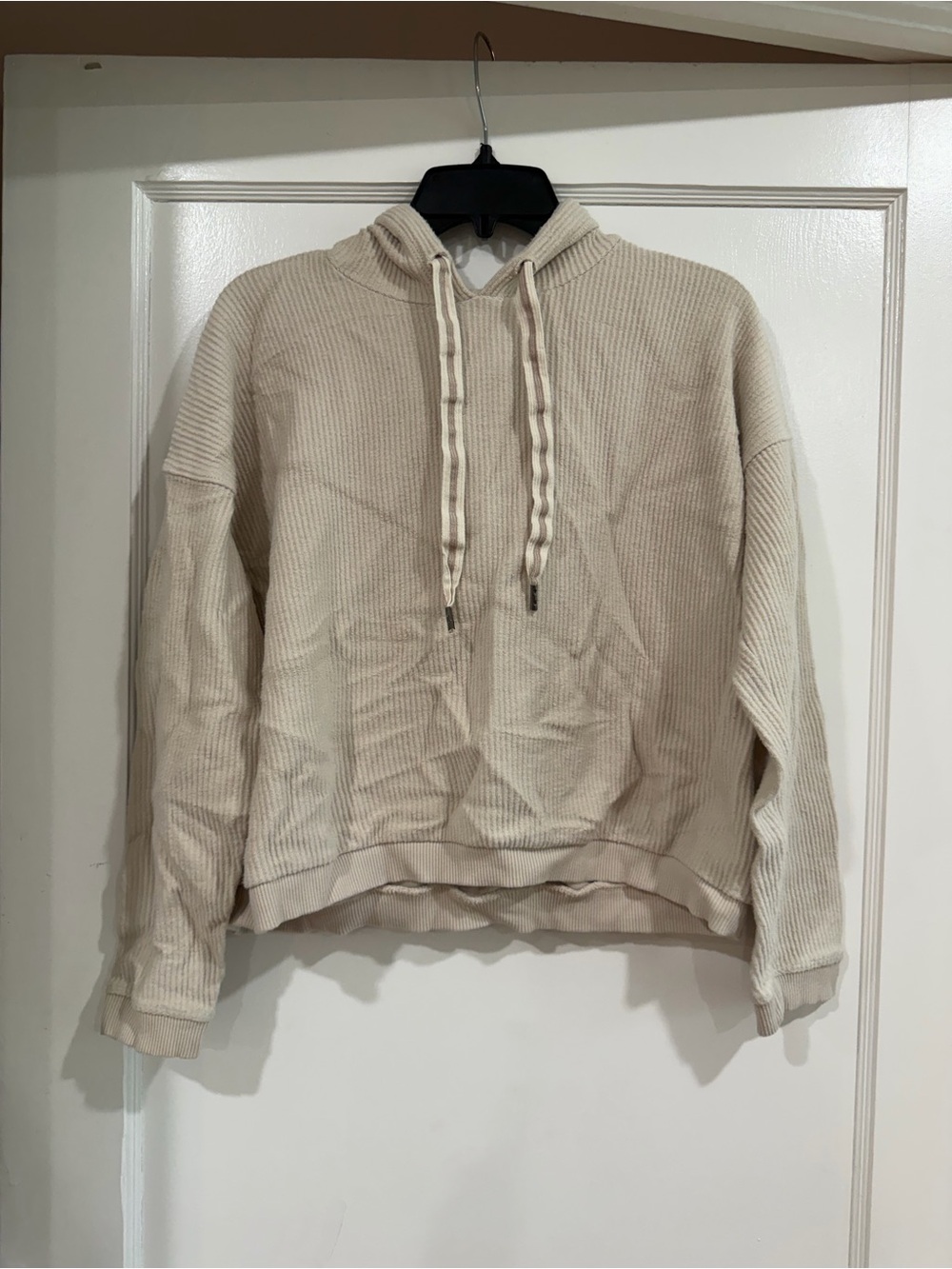 aerie women’s drawstring Hoodie in Cream